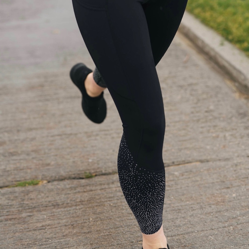 NWT Light and Luxe Reflective Leggings